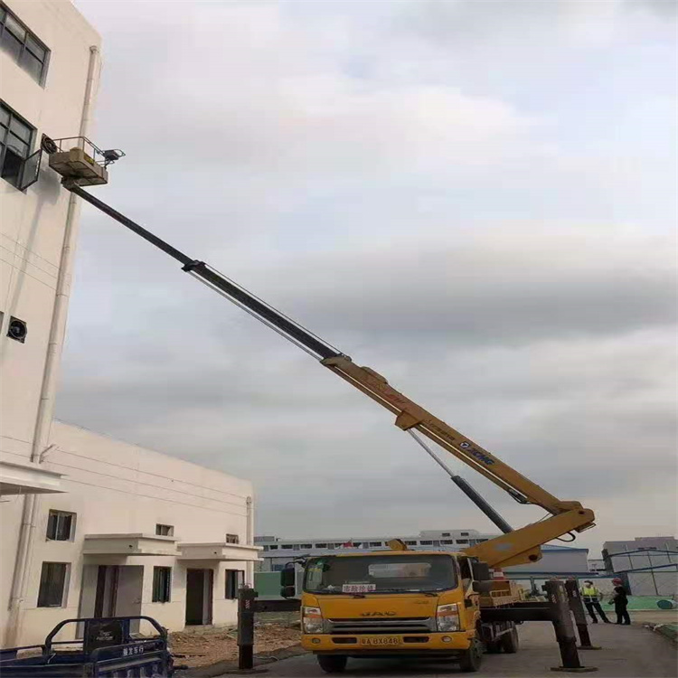 青岛市北附近高空车出租|市政施工/设备安装专用|随叫随到|亿立达设备租赁