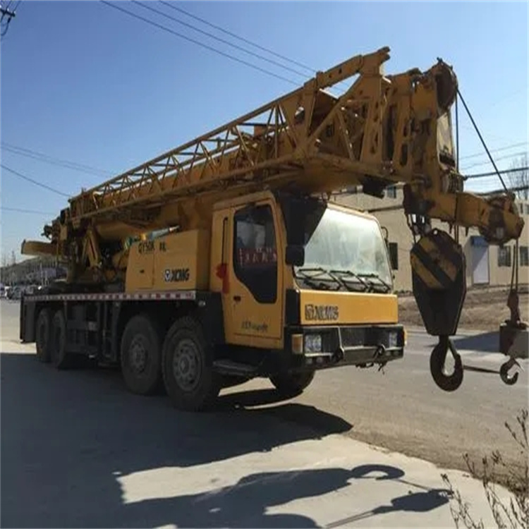 青岛市北哪里有专业吊车出租